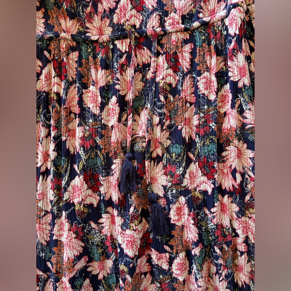 Sangria | Floral Midi Dress - Picture 4 of 6